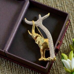 Swarovski Crystal Gold Elephant Brooch